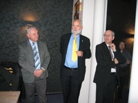Van links naar rechts: Jaak DE MUYNCK (uittredend voorzitter) - Michel .....